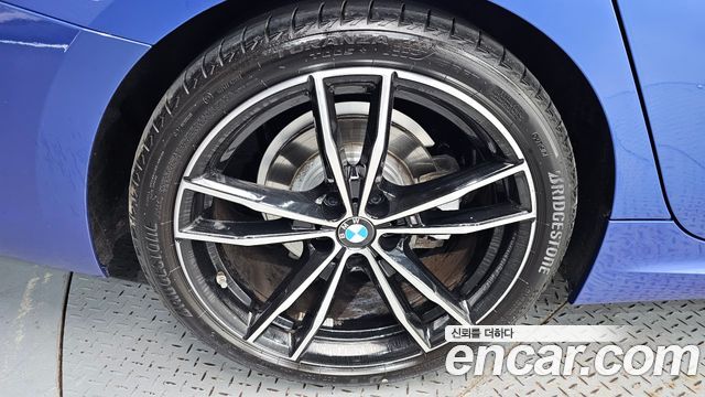 BMW 3-Series из Кореи Encar