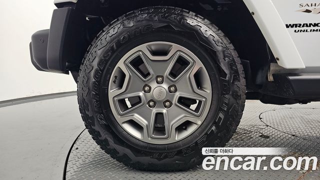 Jeep Wrangler 3.6 Sahara 4Door — пробег 66 816 км — фото 5 из 5
