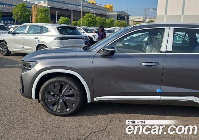 Renault (Samsung) Grand Koleos 1.5 E-TECH Iconic 2WD — пробег 1 км — фото 5 из 5