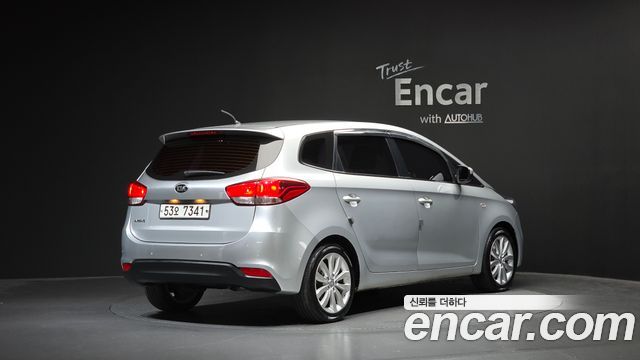 Kia Carens из Кореи Encar