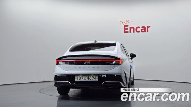 Hyundai Sonata 2.0 Premium — пробег 70 925 км — фото 4 из 5
