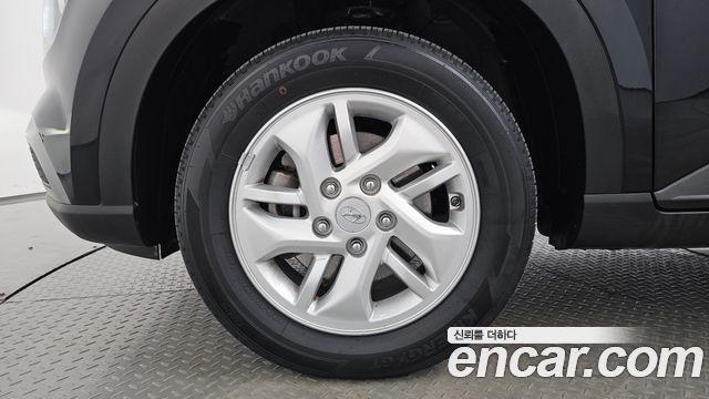 Hyundai Venue из Кореи Encar