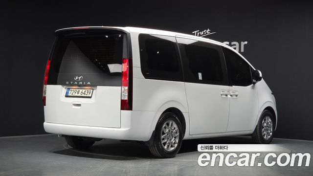 Hyundai Staria из Кореи Encar