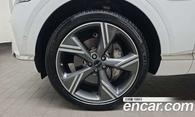 Genesis GV80 из Кореи Encar