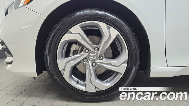 Honda Accord 1.5 Turbo — пробег 91 290 км — фото 5 из 5