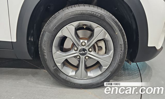 Kia Seltos Gasoline 1.6 Turbo 2WD Trendy — пробег 61 743 км — фото 5 из 5