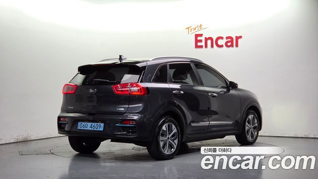 Kia Niro из Кореи Encar
