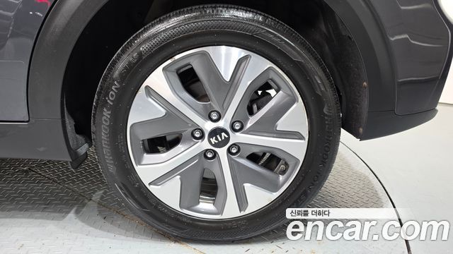 Kia Niro из Кореи Encar