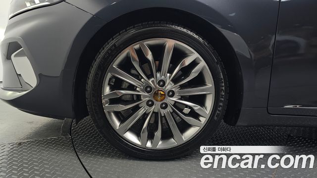 Kia K7 из Кореи Encar