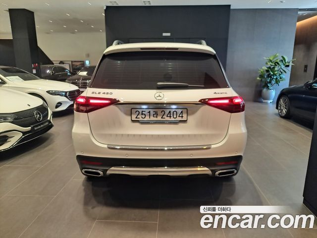 Mercedes-Benz GLE-Class GLE450 4MATIC — пробег 9 733 км — фото 4 из 5