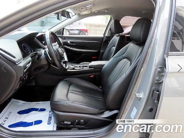 Hyundai Sonata 2.0 Premium Plus — пробег 16 459 км — фото 5 из 5