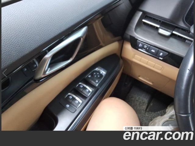 Kia Carnival Diesel 9-Seater Prestige — пробег 188 688 км — фото 4 из 5