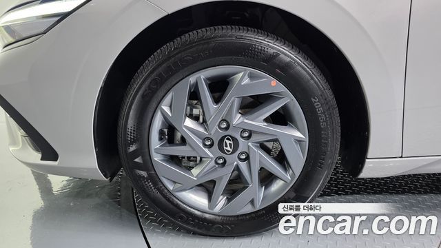 Hyundai AVANTE 1.6 Inspiration — пробег 4 180 км — фото 5 из 5