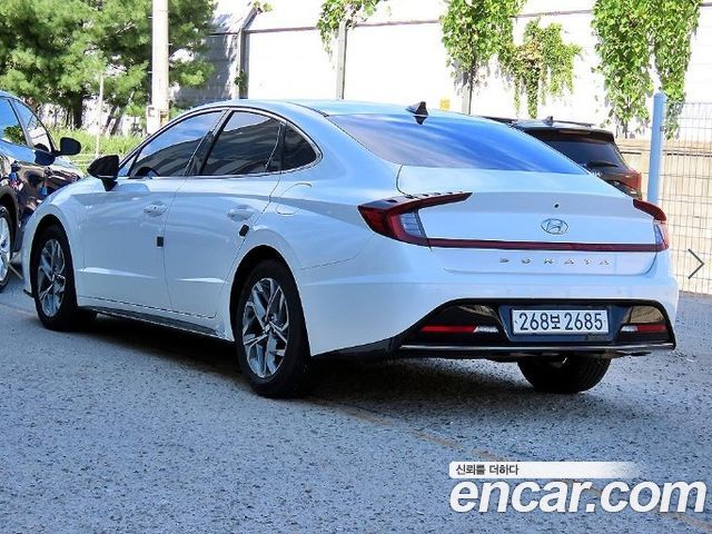 Hyundai Sonata 2.0 Premium Plus — пробег 47 558 км — фото 3 из 5