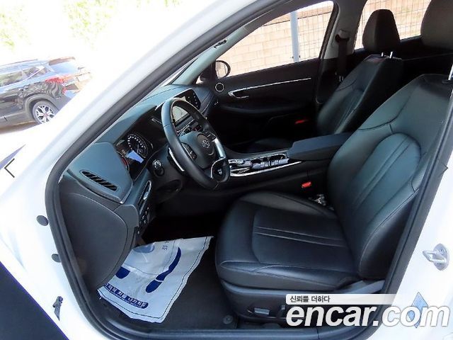 Hyundai Sonata 2.0 Premium Plus — пробег 47 558 км — фото 5 из 5