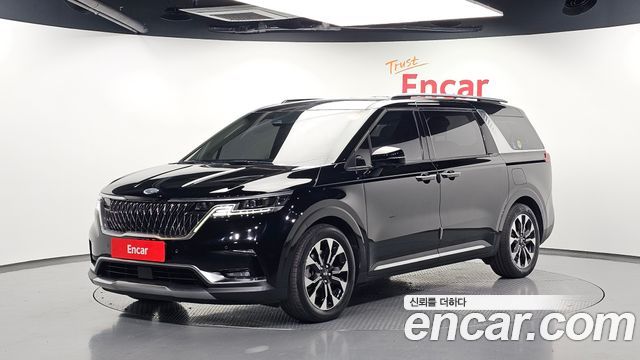 Kia Carnival Diesel 9-Seater Signature — пробег 153 606 км — фото 1 из 5