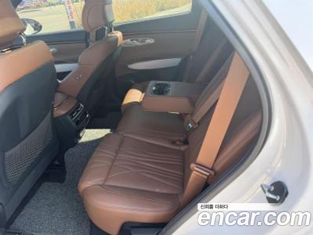 Genesis GV70 2.5T Gasoline AWD — пробег 23 800 км — фото 5 из 5