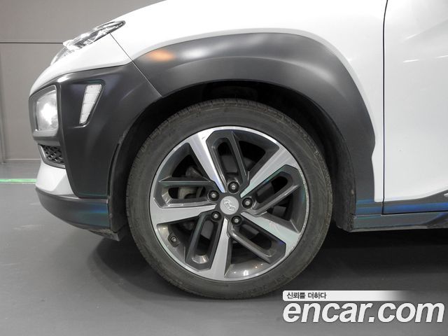 Hyundai Kona из Кореи Encar
