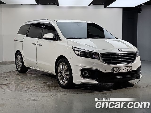 Kia Carnival из Кореи Encar