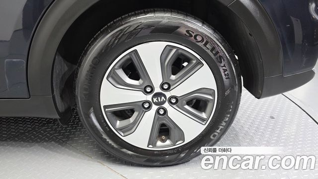 Kia Niro из Кореи Encar