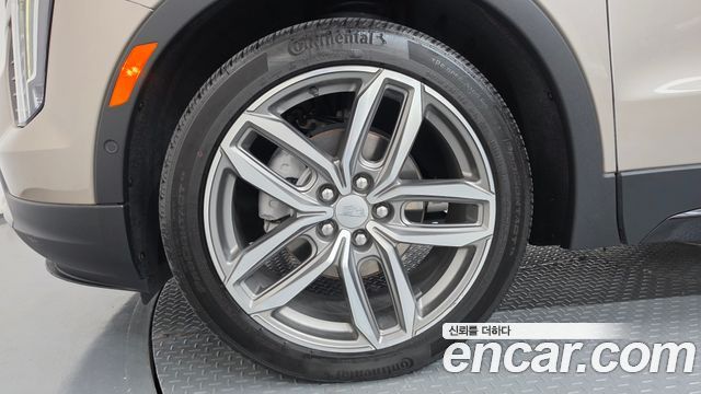 Cadillac XT4 из Кореи Encar