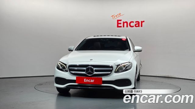 Mercedes-Benz E-Class из Кореи Encar
