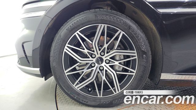 Genesis G90 из Кореи Encar
