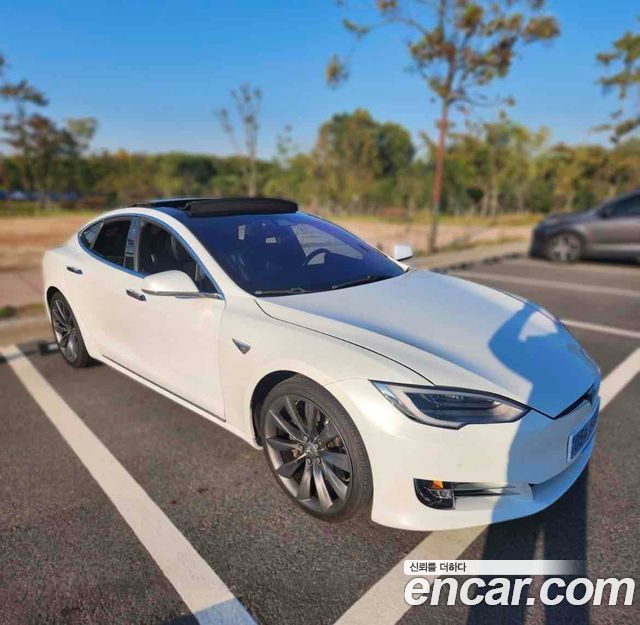 Tesla Model S из Кореи Encar