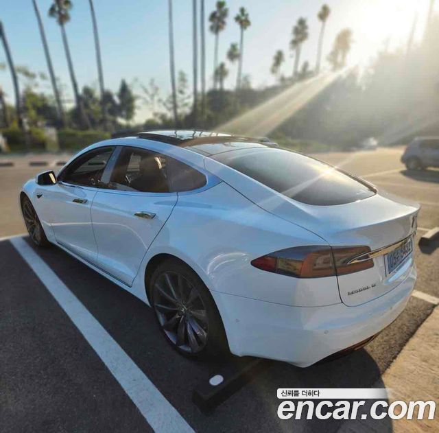 Tesla Model S из Кореи Encar