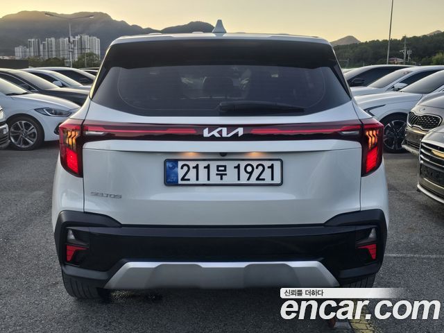 Kia Seltos из Кореи Encar