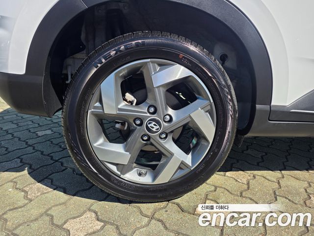 Hyundai Venue из Кореи Encar