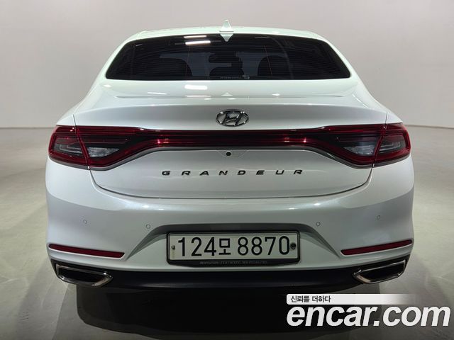 Hyundai Grandeur 2.4 Premium — пробег 61 457 км — фото 5 из 5
