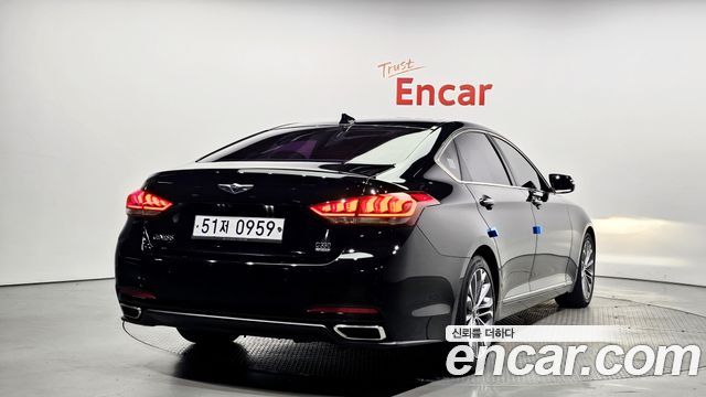 Hyundai Genesis из Кореи Encar