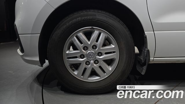 Hyundai Starex Van 3-Seater Smart — пробег 83 091 км