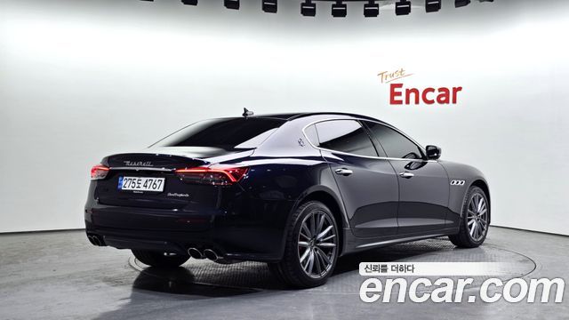 Maserati Quattroporte из Кореи Encar