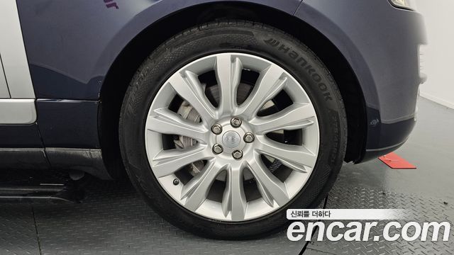 Land Rover Range Rover 4.4 SDV8 Vogue SE DIESEL — пробег 96 594 км