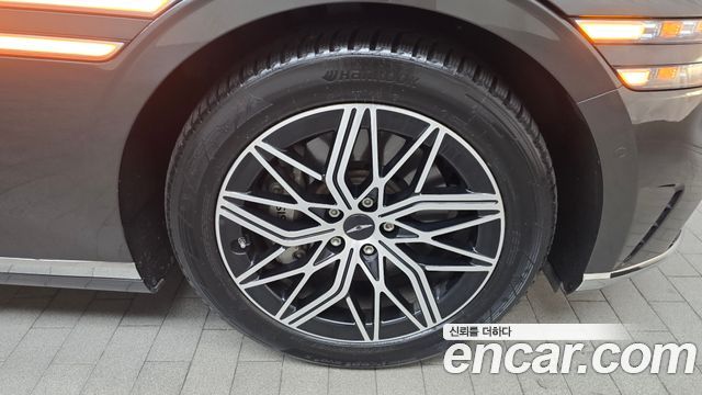 Genesis G90 из Кореи Encar