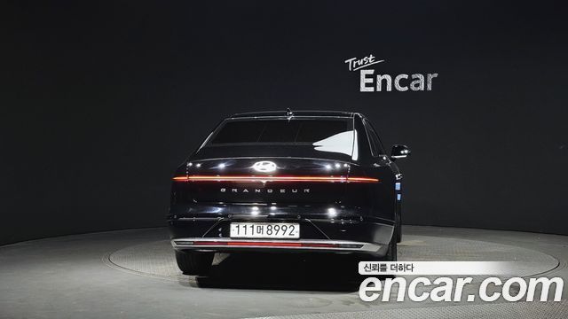 Hyundai Grandeur из Кореи Encar