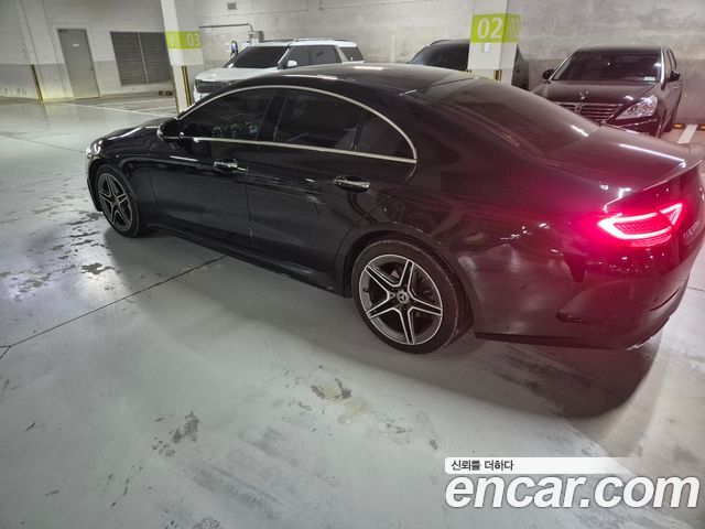 Mercedes-Benz CLS-Class CLS300d 4MATIC — пробег 10 676 км — фото 5 из 5
