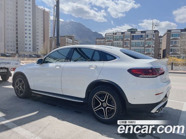 Mercedes-Benz GLC-Class GCL300 4MATIC Coupe — пробег 35 289 км