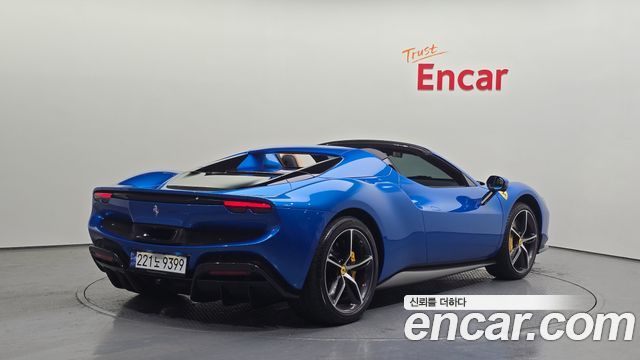 Ferrari 296 из Кореи Encar