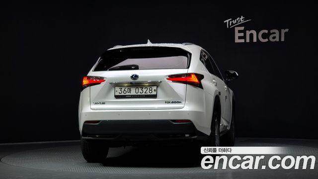 Lexus NX из Кореи Encar