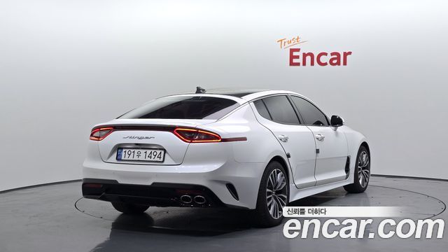 Kia Stinger 2.2 Diesel 2WD Platinum — пробег 101 575 км — фото 2 из 5