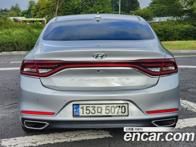 Hyundai Grandeur 2.4 Premium Special — пробег 194 199 км — фото 4 из 5