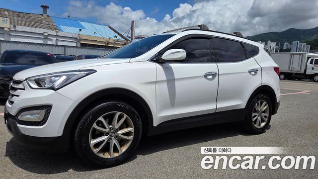 Hyundai Santafe Diesel(e-VGT) 2.0 2WD Premium — пробег 167 000 км