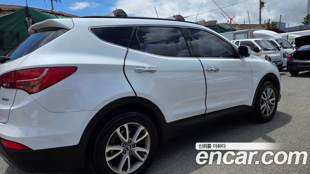 Hyundai Santafe Diesel(e-VGT) 2.0 2WD Premium — пробег 167 000 км