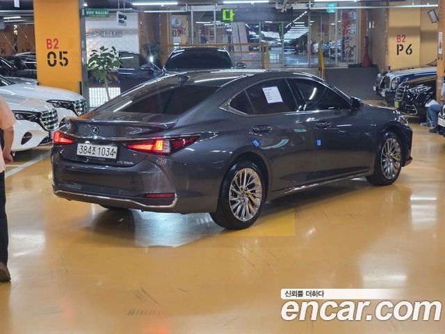 Lexus ES из Кореи Encar