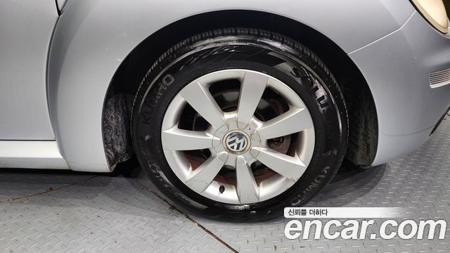 Volkswagen Beatle Deluxe 2.0 9C — пробег 95 953 км