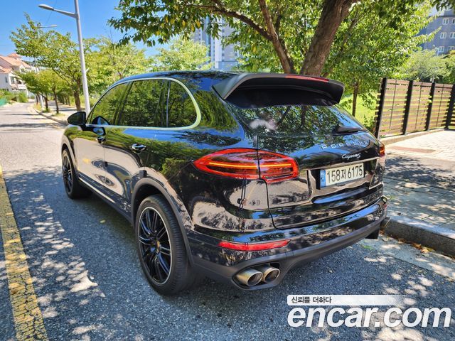 Porsche Cayenne 3.6 S 958 — пробег 170 000 км