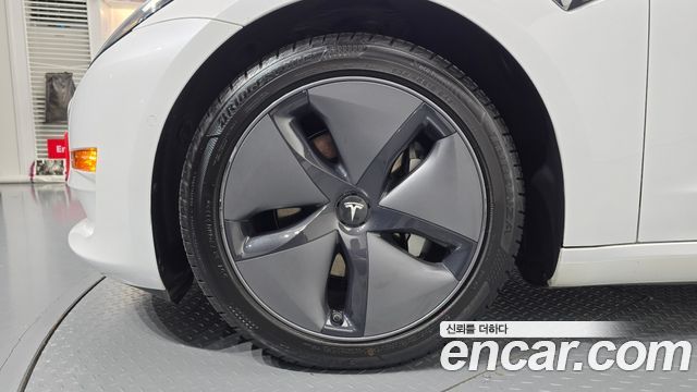 Tesla Model 3 Long Range — пробег 62 532 км